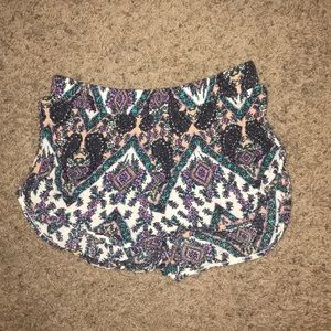Pacsun LA Hearts shorts